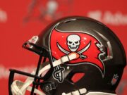 Relatório: Buchaniears Rob McCartney, Mike Behl está promovendo o escritório da frente