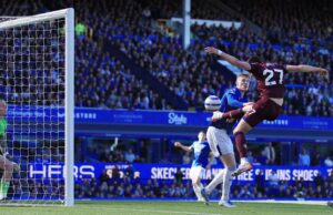 Everton 2-2 Epswich Town: Complete o título de Hearst