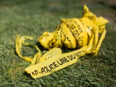 Menino de 9 anos baleado em tabacaria em estado crítico