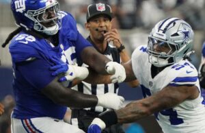 Giants e James Hudson Historic Tihasik Penalty Bench After the Open Drive