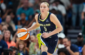 Dallas Wings Star Pieg Buxers Hing é WNBA Ruki do ano