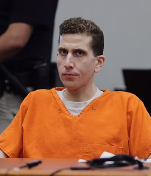 100581559-15209083-Kohberger_slouched_in_his_chair_and_gave_very_little_emotion_as_-a-1_176096571973.avif