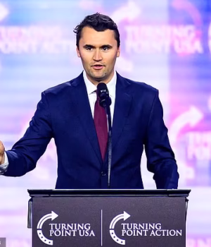 102823049-15175149-The_Washington_Post_reports_that_Pete_Hegseth_the_Pentagon_s_Sec-a-2_175995787948.avif