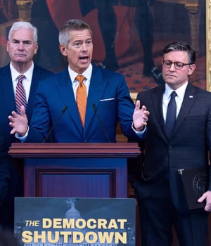 103297191-15223873-Transportation_Secretary_Sean_Duffy_warned_air_traffic_controlle-a-10_17613396360.avif