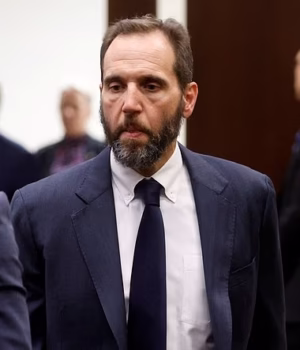 103357379-15232271-Special_Counsel_Jack_Smith_was_slammed_by_a_fellow_prosecutor_af-a-15_17615983520.avif