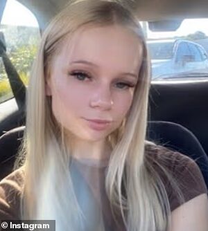 103364363-15233051-Chelsea_Bracken_21_died_in_prison_on_Monday-a-39_1761620301964.jpg