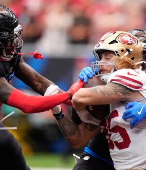 BNG-L-49ERS-1026_298834.jpg