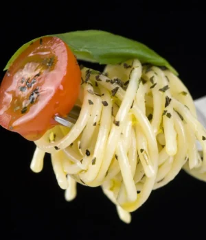 spaghetti-tomato-basil-fork.webp.webp