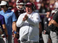 Texas A&M HC Mike Elko acredita na experiência do novo OC com ‘sistema de elite’