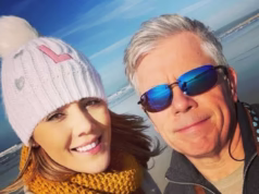 Empresário britânico de volta ao Reino Unido… e o namorado da nora ‘tentaram se afogar na piscina da Flórida’