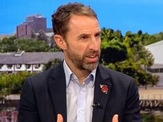 Sir Gareth Southgate foi criticado quando o ex-técnico da Inglaterra disse que a controvérsia sobre o hasteamento da bandeira do St George corre o risco de destruir a ‘unidade’ nacional