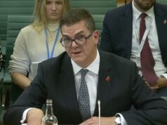 Quentin Letts: Os parlamentares trataram os panzandrums de Whitehall com medo. Agora eles zombam e zombam deles abertamente