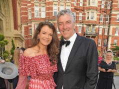 Annabel Croft descobre que seu falecido marido, Mel Coleman, deu sua bênção ao casamento de sua filha Lily antes de sua morte.