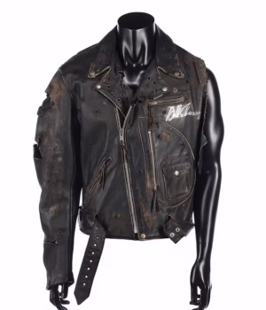 103571967-15256561-The_leather_jacket_Arnold_Schwarzenegger_wore_in_James_Cameron_s-a-28_17622544787.avif