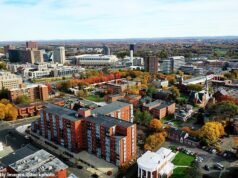 Os legisladores do estado estão perdendo porque os moradores locais agora temem que a política esteja tão dividida que seja inútil para eles concorrerem.
