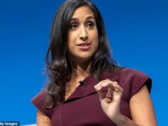 Quase morri ao dar à luz há dez meses, revelou o principal parlamentar conservador