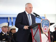 O chefe judeu do FDNY renunciou no mesmo dia em que Zohran Mamdani, prefeito socialista da cidade, foi eleito