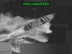 Ataques dos EUA matam três no 21º ataque contra traficantes de drogas enquanto porta-aviões chega ao Caribe contra a Venezuela