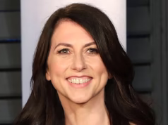 Mackenzie Scott, ex de Jeff Bezos, contribui com mais de US$ 700 milhões para ‘faculdade historicamente negra’