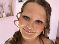 Menina que andava a cavalo, de 12 anos, morre apenas três semanas depois de ser transferida para uma unidade psiquiátrica infantil, após falar sobre ‘ver coisas assustadoras’