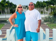 Um casal é tragicamente assassinado dentro de sua casa à beira-mar enquanto a polícia prende o atirador