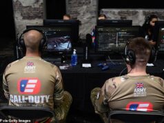Os soldados estão usando jogos de computador como Call of Duty como treinamento, diz o chefe do exército – enquanto o Ministério da Defesa lança torneio de console