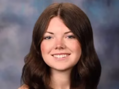 A talentosa bailarina, de 18 anos, que acabara de começar a faculdade, foi morta a tiros por um ex-namorado ciumento, de 17 anos, antes de apontar a arma para si mesma.