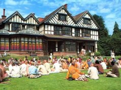 Monges Hare Krishna doam a mansão do século 17 de George Harrison para combater os moradores que dizem tê-la transformado em um “parque temático espiritual”