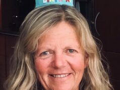 A tragédia quando um experiente marinheiro australiano é encontrado morto em seu iate em circunstâncias misteriosas durante a aventura de sua vida ao largo de Madagascar.