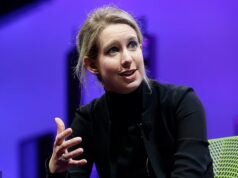 Golpe preso Elizabeth Holmes suga Trump em ‘Hope For A Pardon’ X … Apesar de organizar a arrecadação de fundos de 2016 para Hillary
