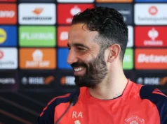 Relatório: O Man United agora está intensificando o interesse na meta do Arsenal avaliada em £ 75 milhões