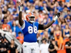 ‘Perspectiva crescente’ DL Caleb Banks do futebol da Flórida retorna ao Tennessee vs.