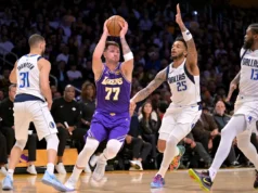 Reação instantânea: Davis retorna, mas Doncic retorna para machucar Dallas