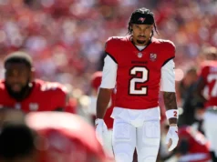 Os Buccaneers quebraram a seqüência de derrotas com uma vitória impressionante sobre os Cardinals