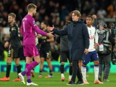 ‘Não sou um verdadeiro torcedor’: Thomas Frank rebate o boliche ‘inaceitável’ do goleiro do Tottenham, Guglielmo Vicario