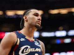 Gênio do banco do Cavs negado pênalti no segundo avental