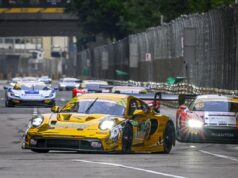 O piloto da Porsche Lorin Heinrich negou responsabilidade pelo acidente de três carros em Macau