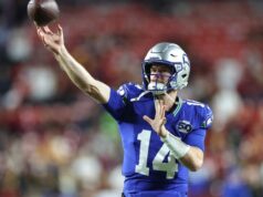 A camisa antiga de Seattle provoca Sam Darnold?