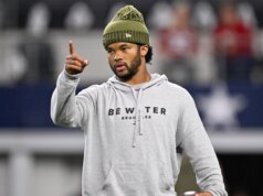 Arizona Cardinals colocou QB Kyler Murray na reserva por lesão