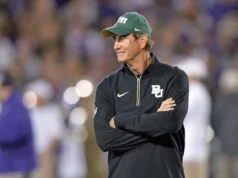 Leste do Novo México supostamente contratará Art Briles, ex-técnico do Baylor demitido em meio a escândalo de assédio sexual