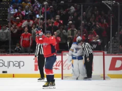 Ovechkin marcou 900 pontos na vitória dos Capitals sobre os Blues por 6-1
