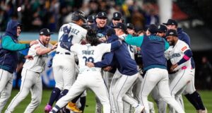 A declaração deu aos Mariners nota A pela contratação de agente livre