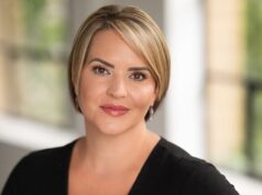 O meu ex é um democrata fugitivo internacional que fugiu para a Europa com o nosso filho de nove anos. Aqui estão segredos desonrosos que ele odiaria que o mundo soubesse