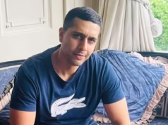 O pai, de 38 anos, foi “agredido racialmente” por dois adolescentes depois que eles o esfaquearam no coração depois que ele caiu morto na calçada em frente à casa de sua mãe, ouviu um tribunal.