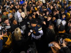 Cal aproveitou a magia do final do jogo de Sagapolutel em uma noite emocionante.