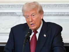 Trump culpa paralisação do governo e ‘kamikaze’ pela derrota eleitoral dos democratas – The Mercury News