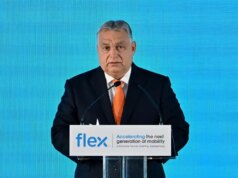 Orban da Hungria quer mais petróleo e gás russo em negociações com Putin