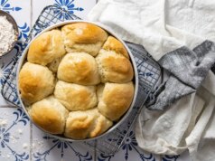 Separe os pãezinhos sem glúten