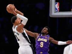 Doncic marca 35, e o Lakers sobrevive a um segundo final frenético para uma vitória por 118-116 sobre o Spurs