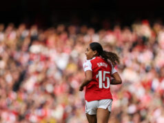 O Arsenal pediu ao atacante de 21 anos que não fosse selecionado para a seleção nacional